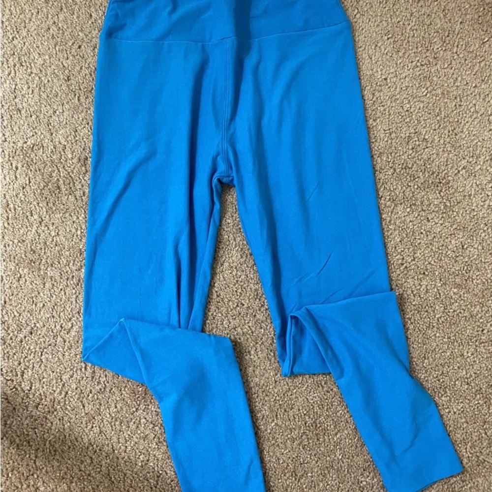 Lularoe O/S buttery soft kegging
